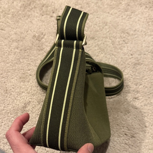 Rothy's Green Crossbody Bag - Picture 2 of 7